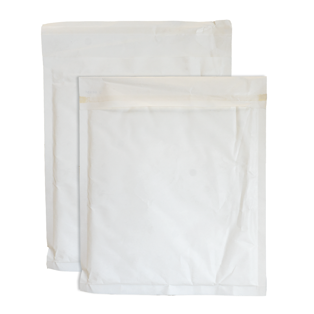 PlusPost White Bubble Lined Postal Bag, Size E